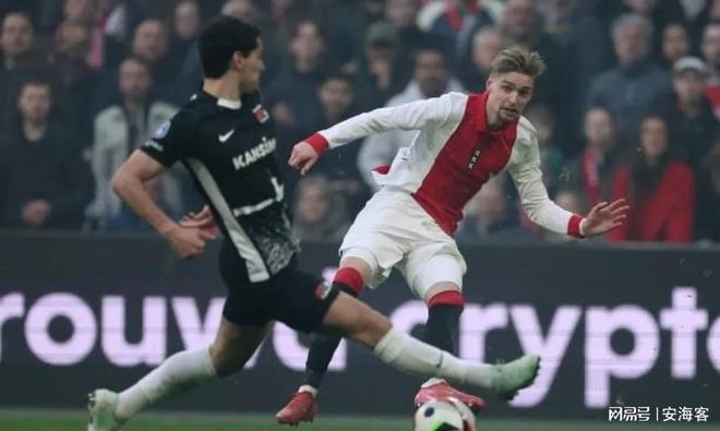 在前九洞中 在前九洞中