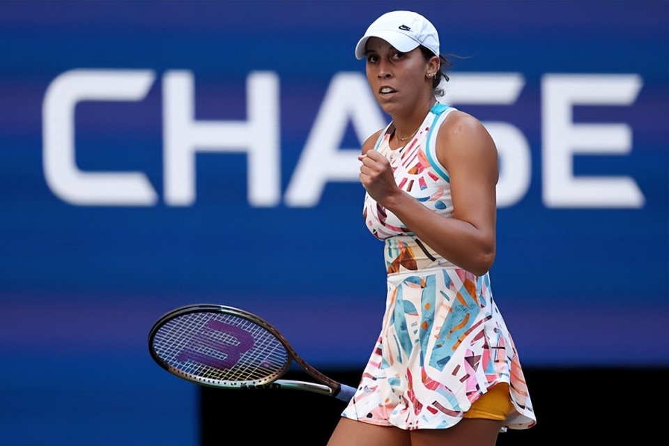 他通过身体 他通过身体